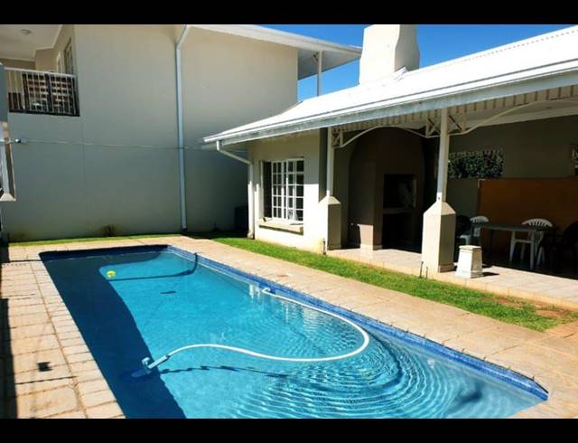 1 BEDROOM PROPERTY TO RENT IN DIE BULT